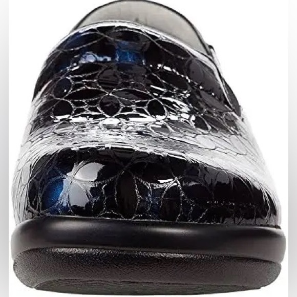 Alegria Women Keli Leather Flutter Black Slip
On Clogs Shoes Floral Tooled 43 - Picture 10 of 12